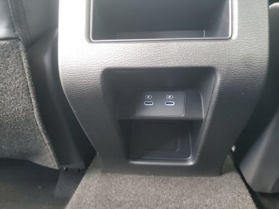 2026 Mitsubishi Outlander LE