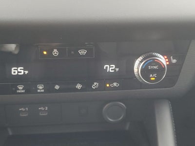2026 Mitsubishi Outlander LE