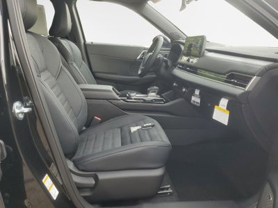 2026 Mitsubishi Outlander LE