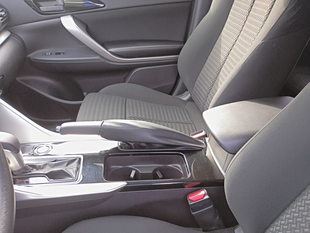 2026 Mitsubishi Outlander Base