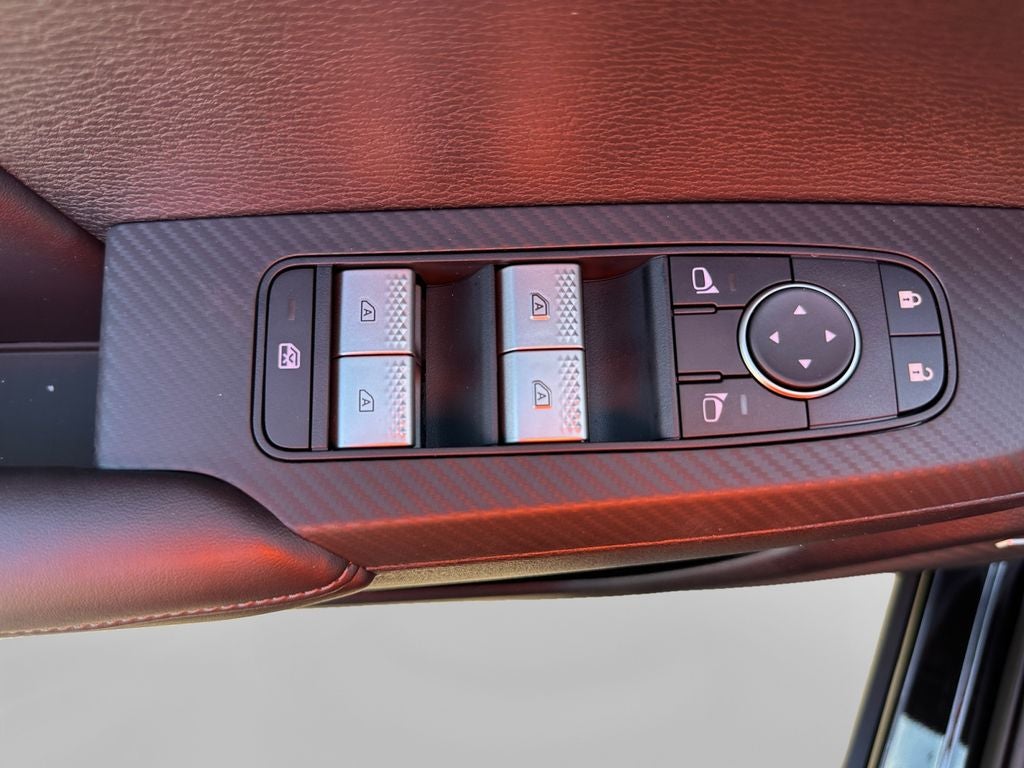 2026 Mitsubishi Outlander LE