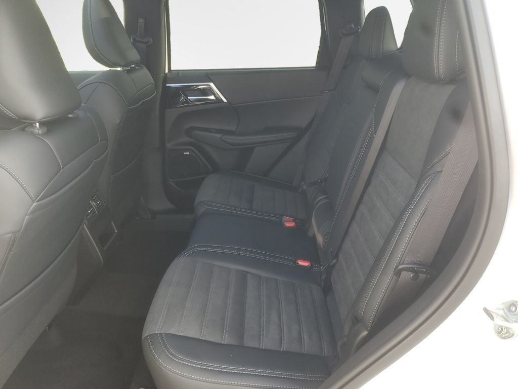2026 Mitsubishi Outlander Ralliart