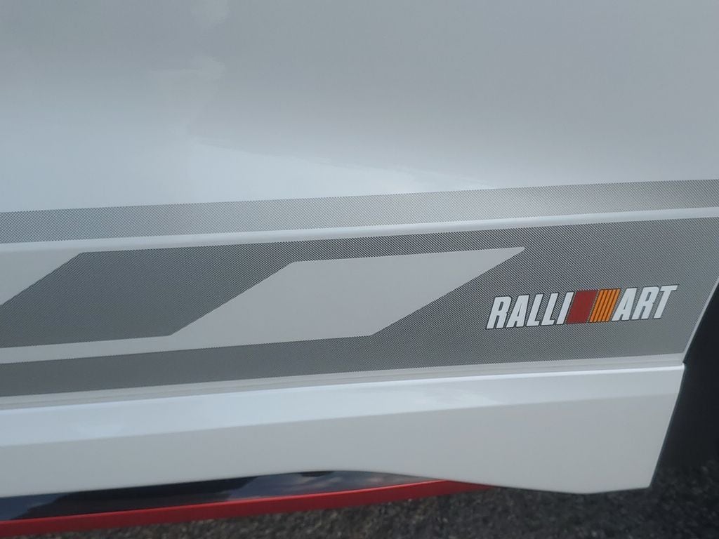2026 Mitsubishi Outlander Ralliart