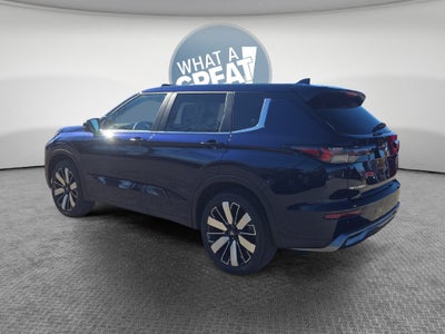 2026 Mitsubishi Outlander SE