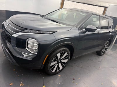 2025 Mitsubishi Outlander SEL