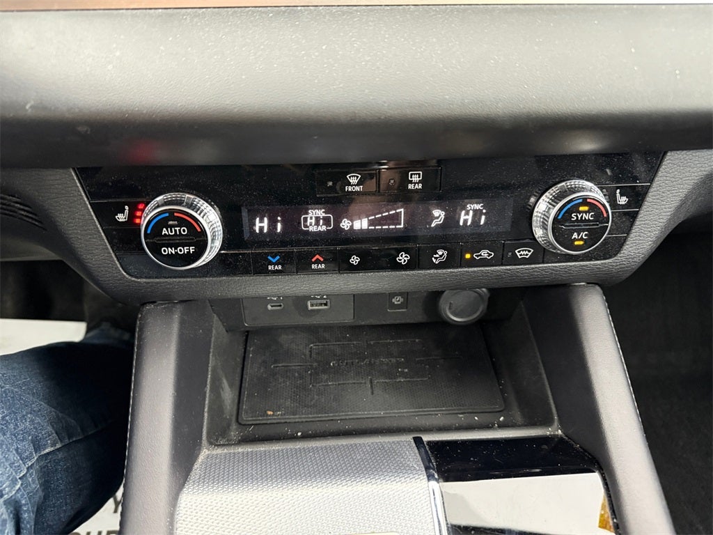 2024 Mitsubishi Outlander SEL