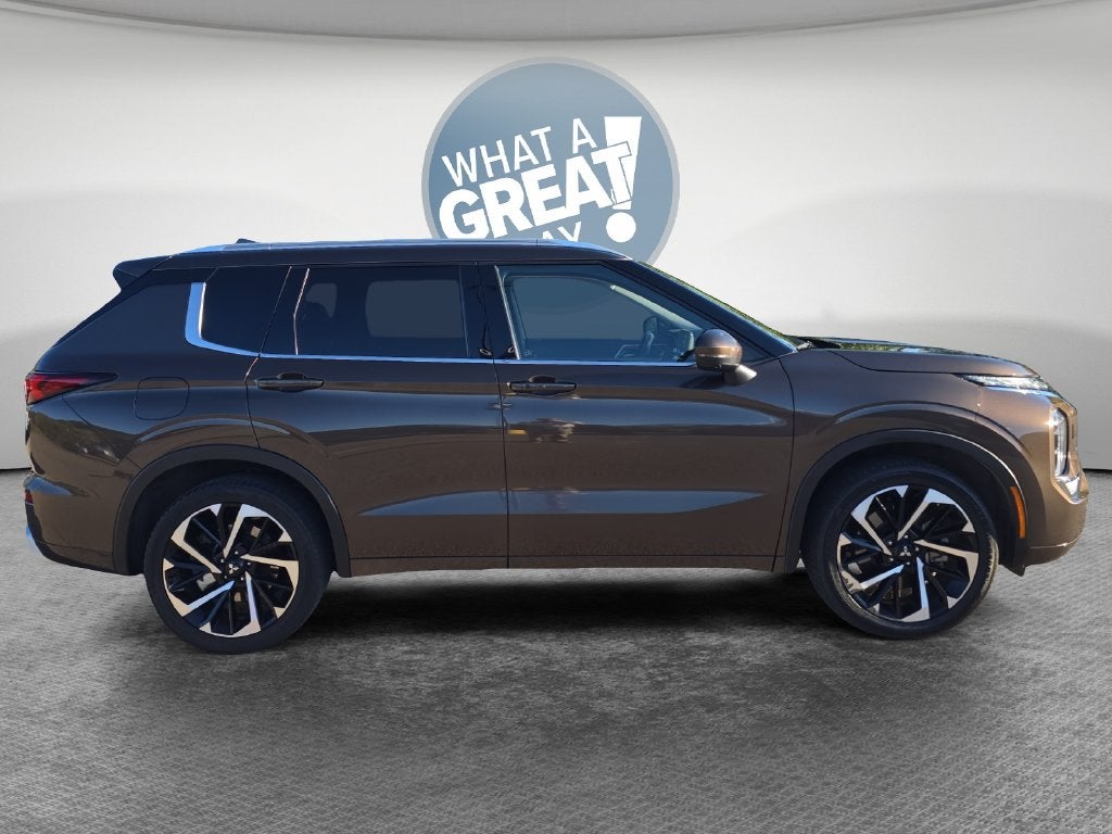 2024 Mitsubishi Outlander SEL