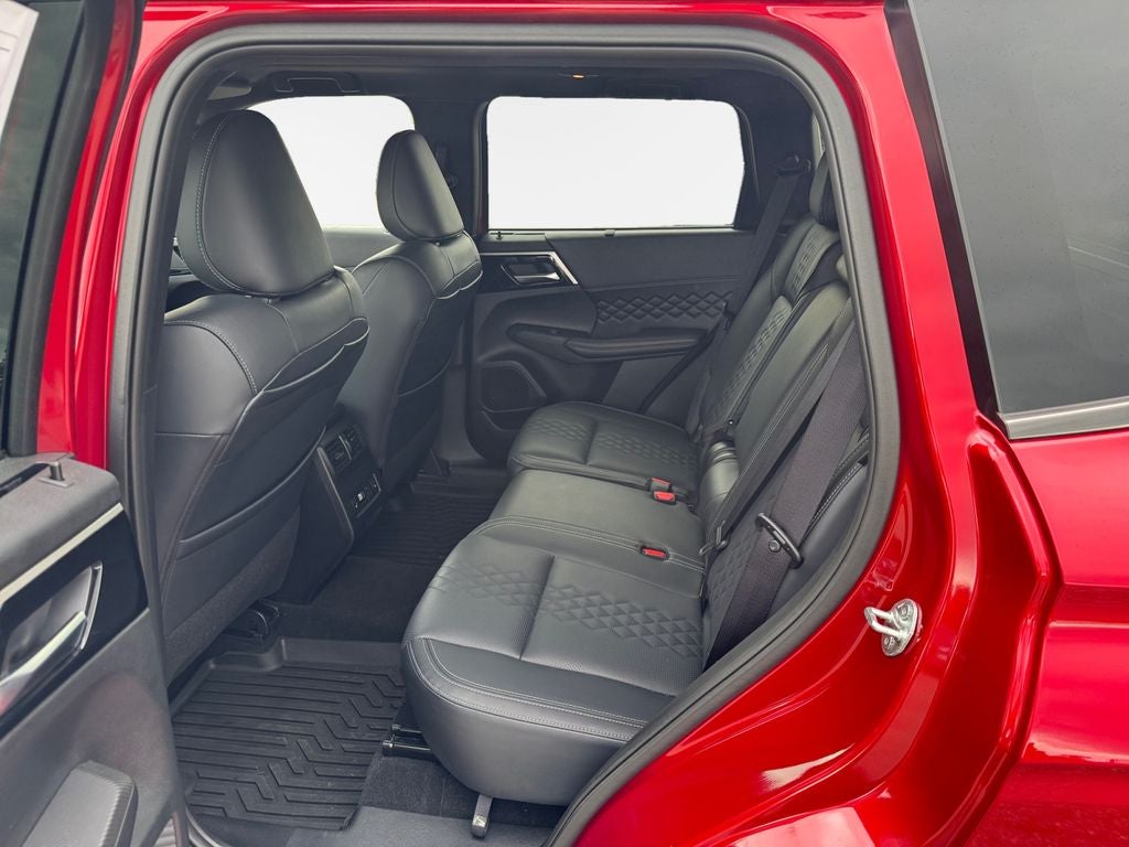 2024 Mitsubishi Outlander SEL Black Edition