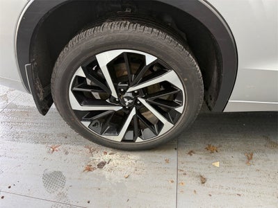 2024 Mitsubishi Outlander SEL