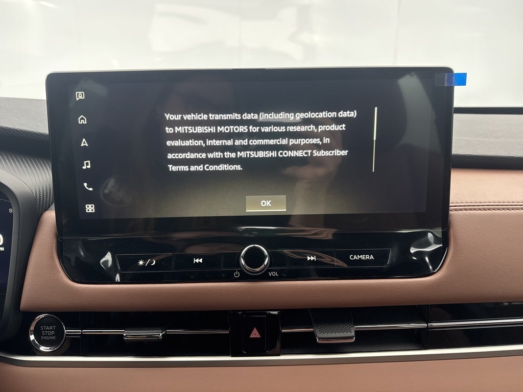 2025 Mitsubishi Outlander SEL