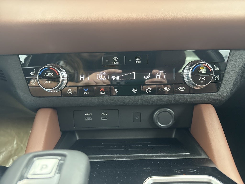 2025 Mitsubishi Outlander SEL