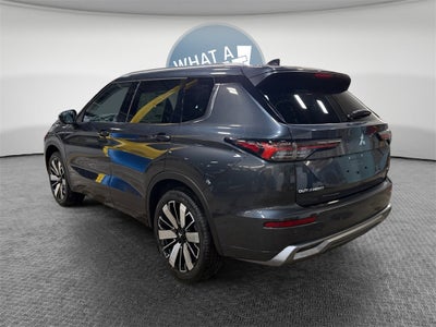 2025 Mitsubishi Outlander SEL
