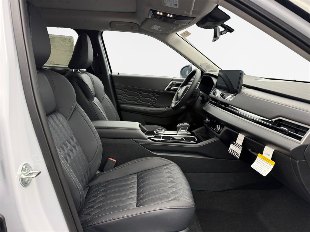 2026 Mitsubishi Outlander SEL