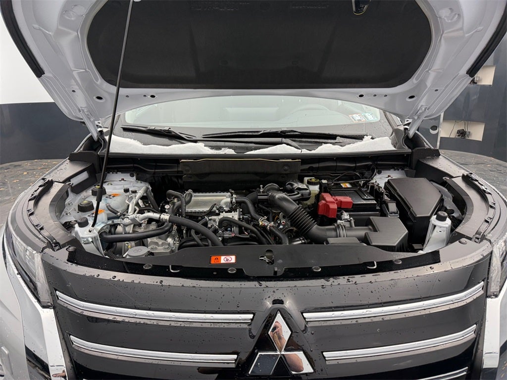 2026 Mitsubishi Outlander SEL