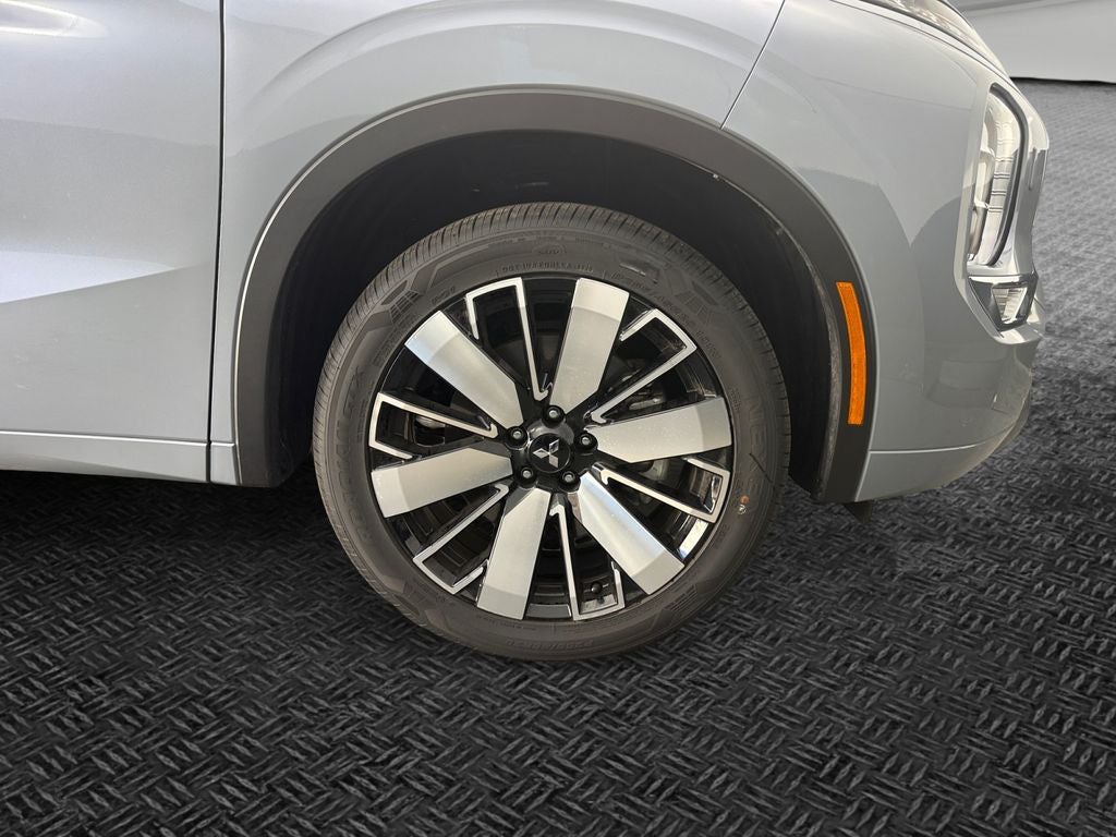 2026 Mitsubishi Outlander SEL