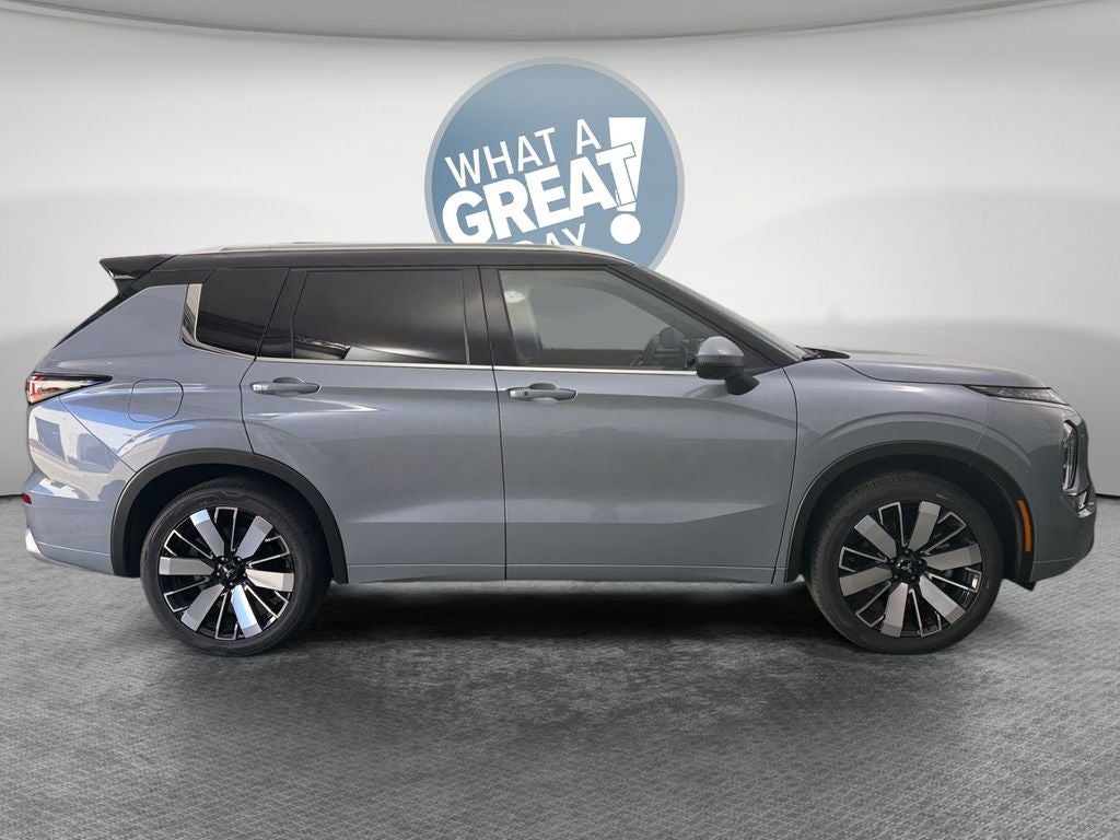 2026 Mitsubishi Outlander SEL