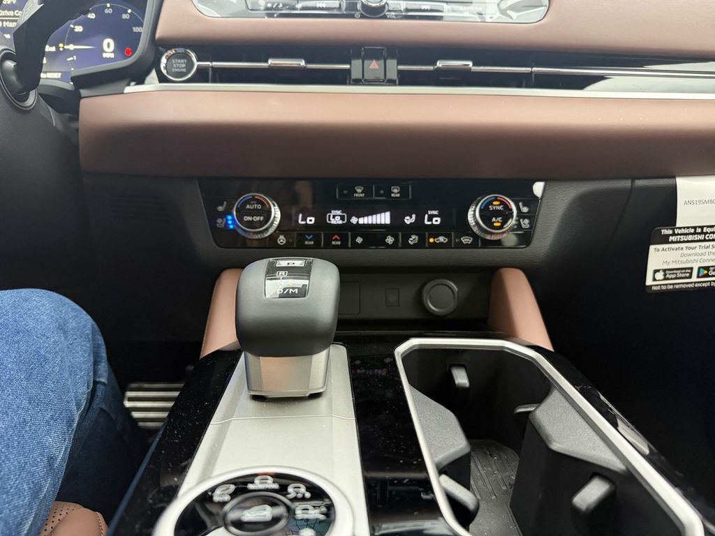 2026 Mitsubishi Outlander SEL