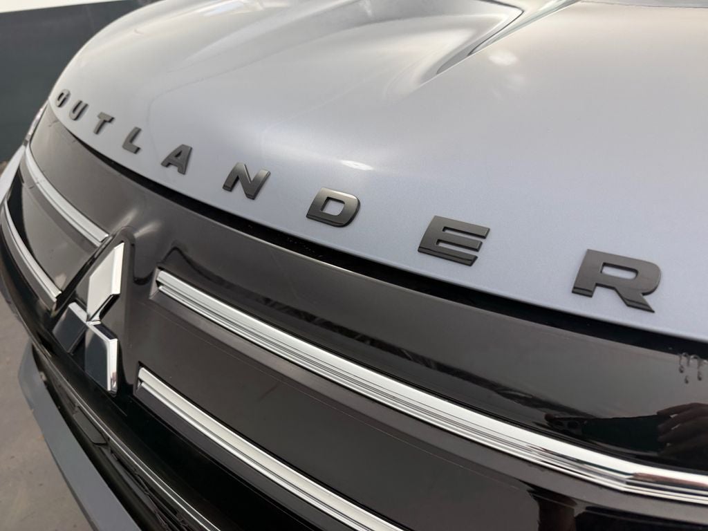 2026 Mitsubishi Outlander SEL