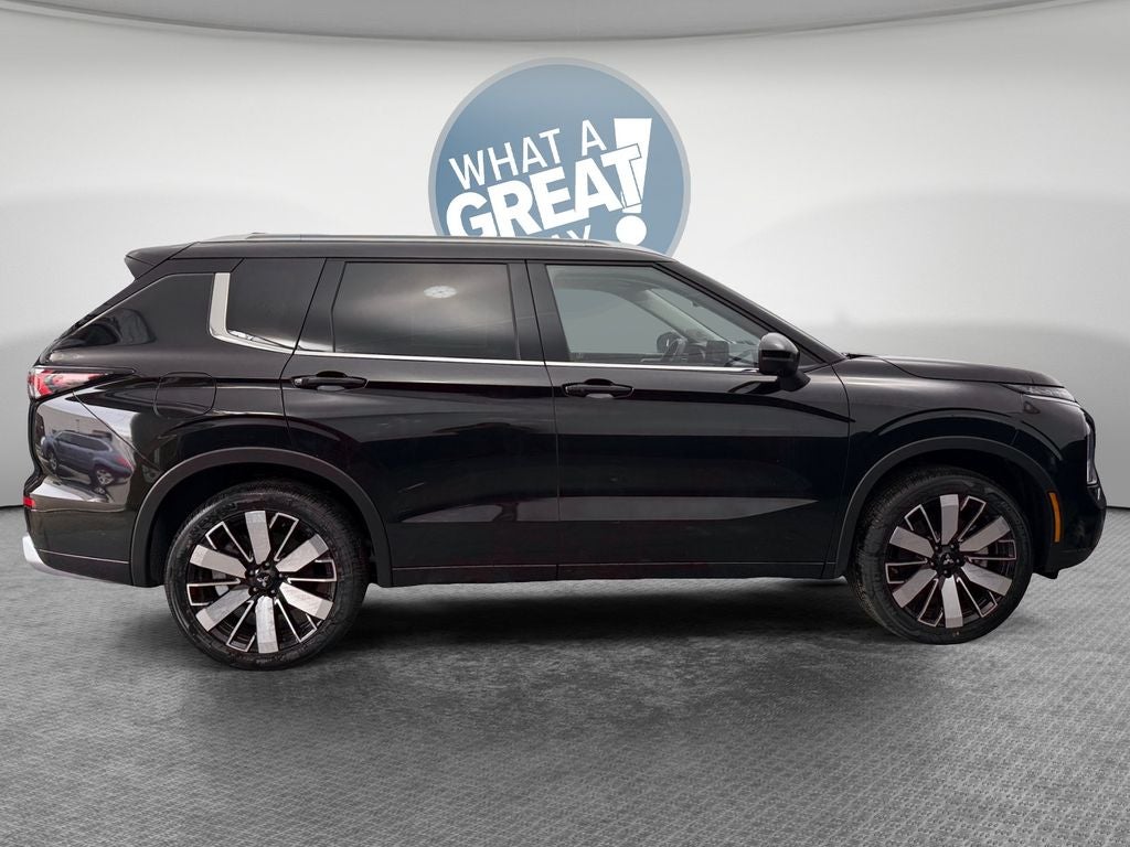 2026 Mitsubishi Outlander SEL