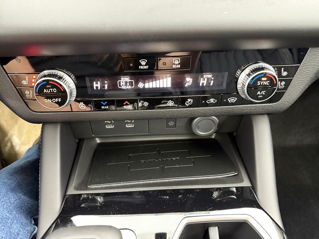 2026 Mitsubishi Outlander SEL