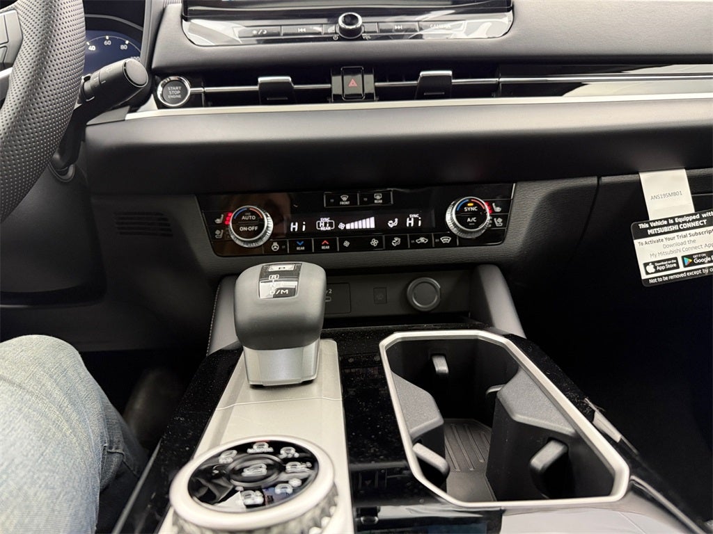 2026 Mitsubishi Outlander SEL