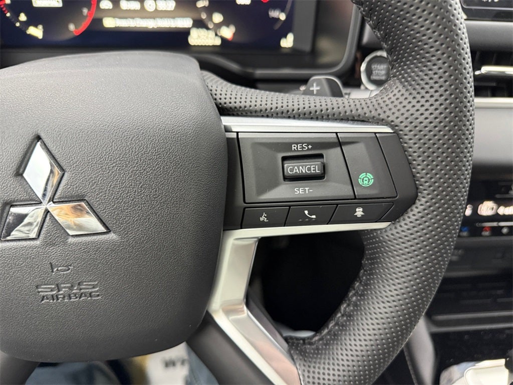 2026 Mitsubishi Outlander SEL