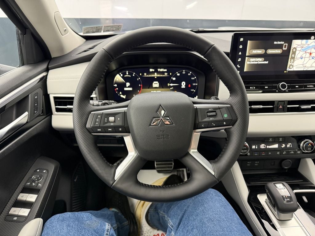 2026 Mitsubishi Outlander SEL