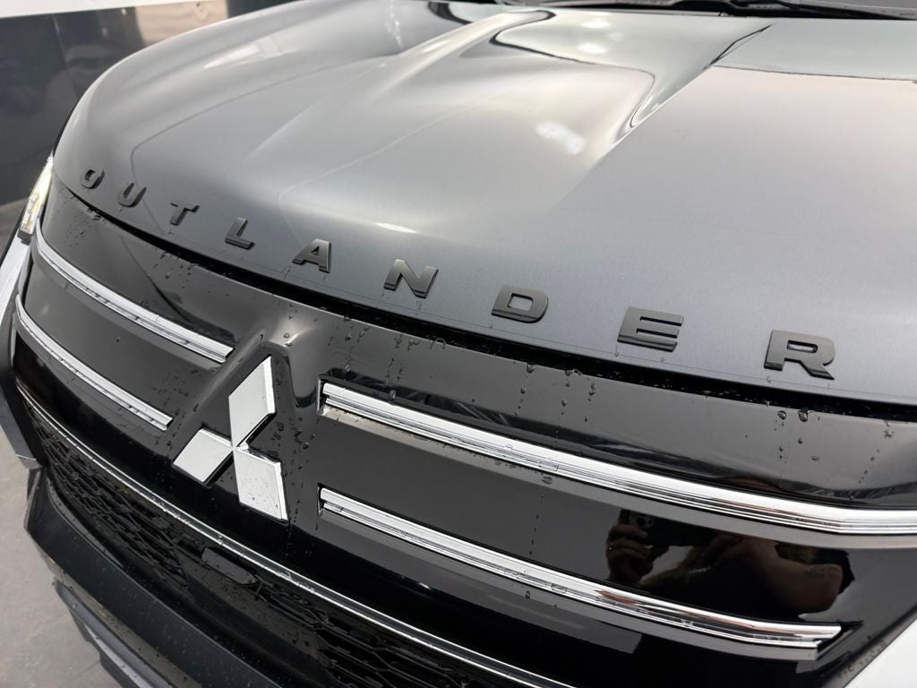 2026 Mitsubishi Outlander SEL