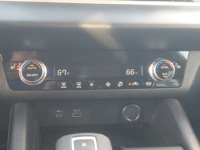 2025 Mitsubishi Outlander PHEV ES