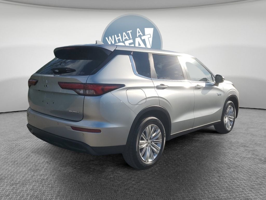 2025 Mitsubishi Outlander PHEV ES