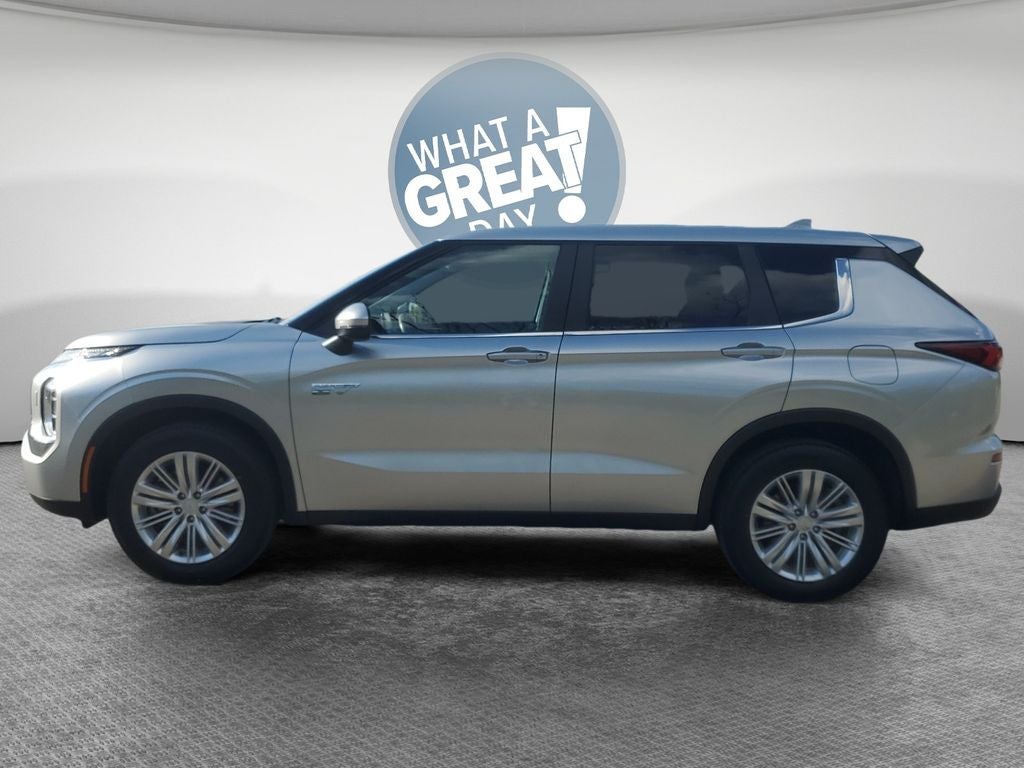 2025 Mitsubishi Outlander PHEV ES