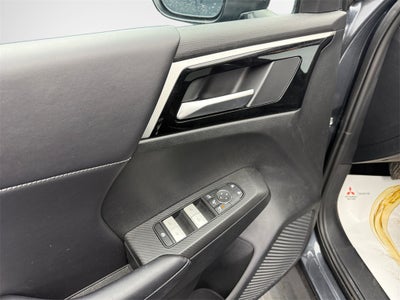2024 Mitsubishi Outlander PHEV SE