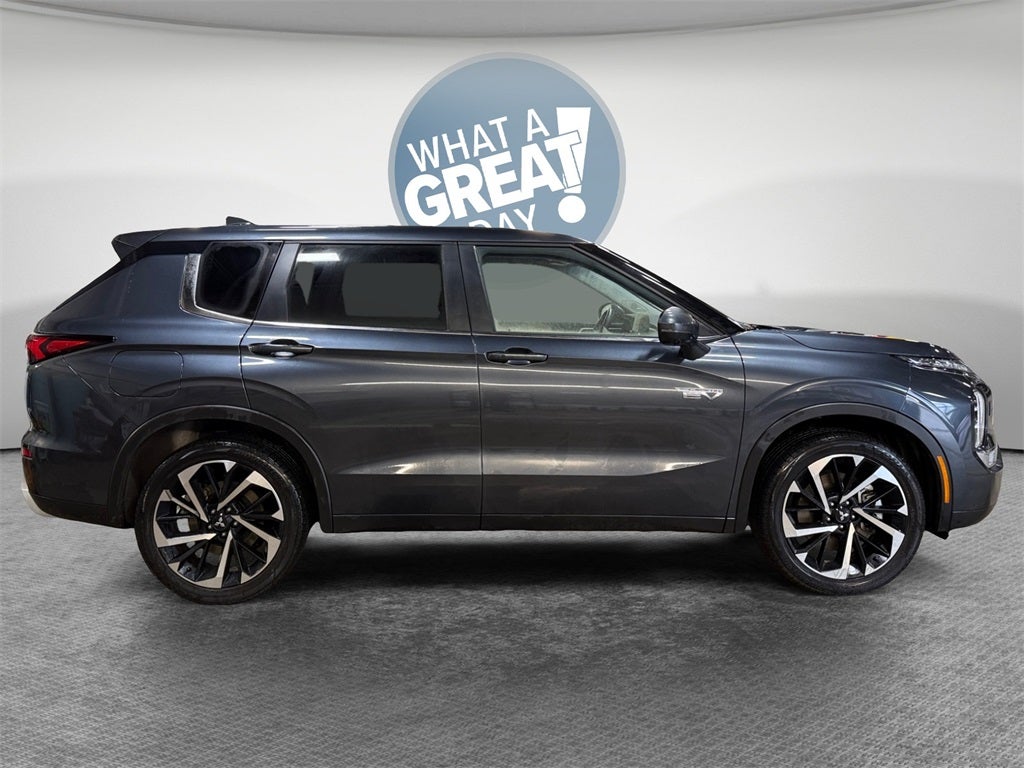 2024 Mitsubishi Outlander PHEV SE