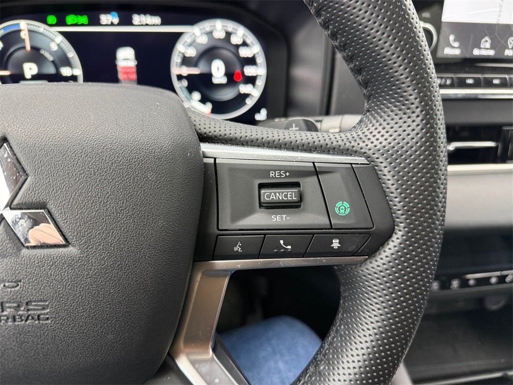 2024 Mitsubishi Outlander PHEV SE