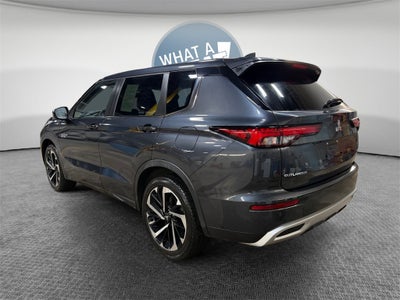 2024 Mitsubishi Outlander PHEV SE