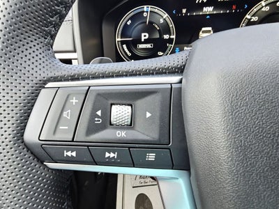 2025 Mitsubishi Outlander PHEV Base