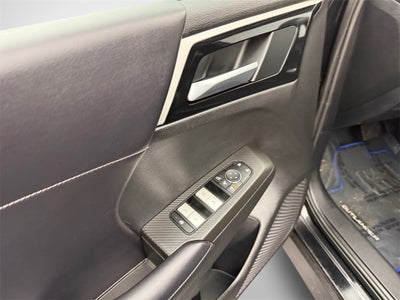 2025 Mitsubishi Outlander PHEV SE