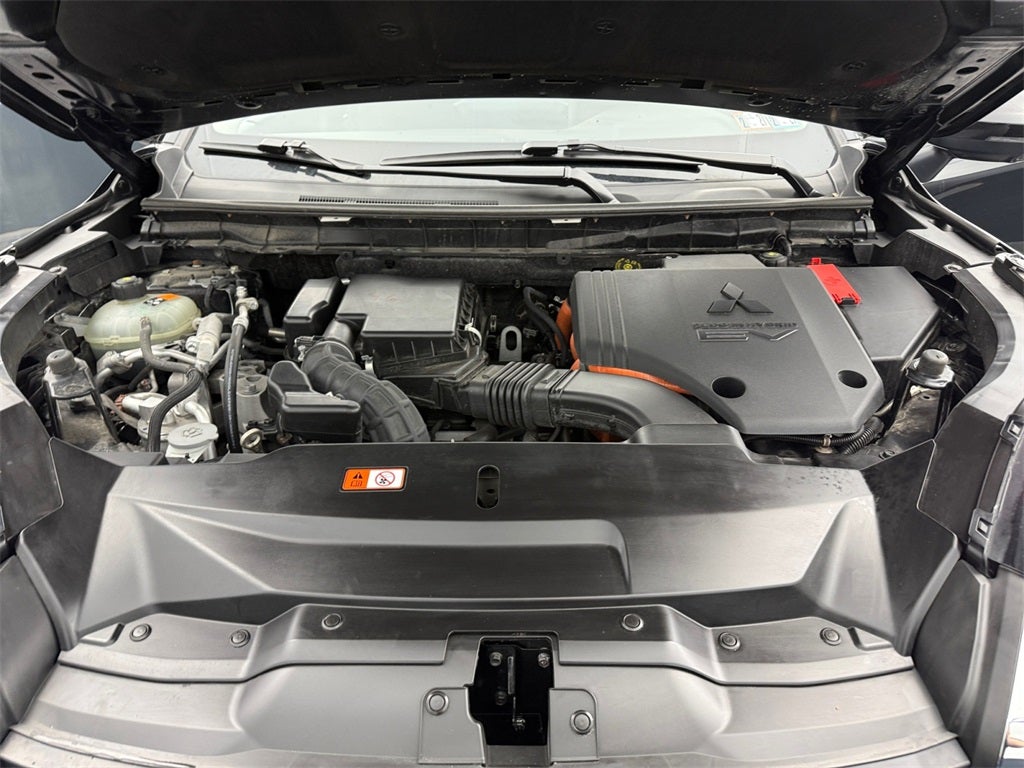 2025 Mitsubishi Outlander PHEV SE