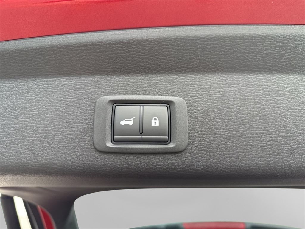 2025 Mitsubishi Outlander PHEV SE