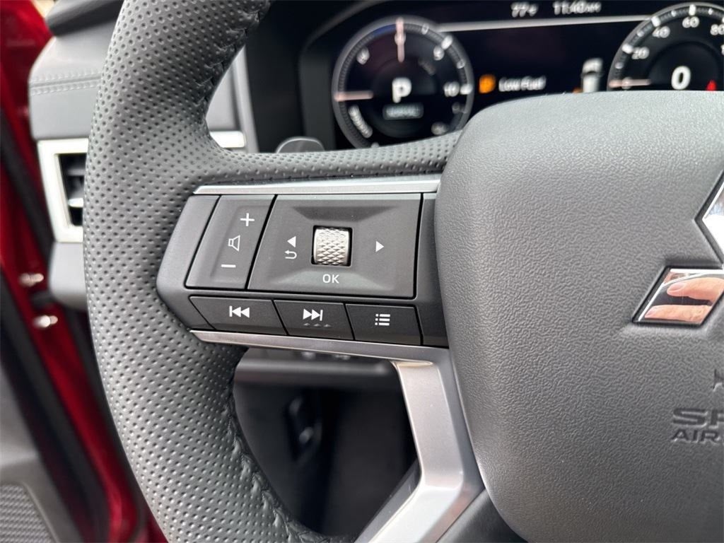 2025 Mitsubishi Outlander PHEV SE