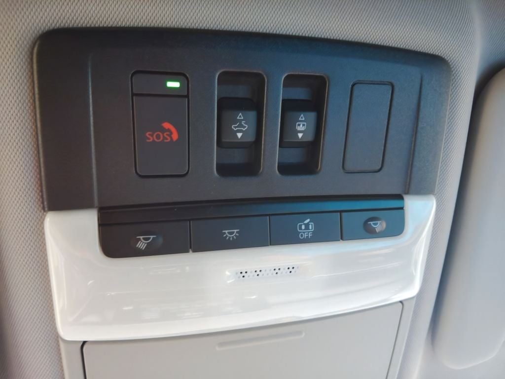 2025 Mitsubishi Outlander PHEV SE