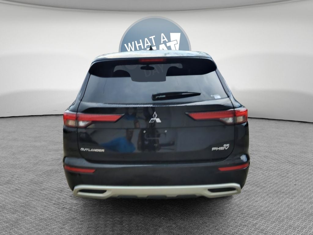 2025 Mitsubishi Outlander PHEV SE