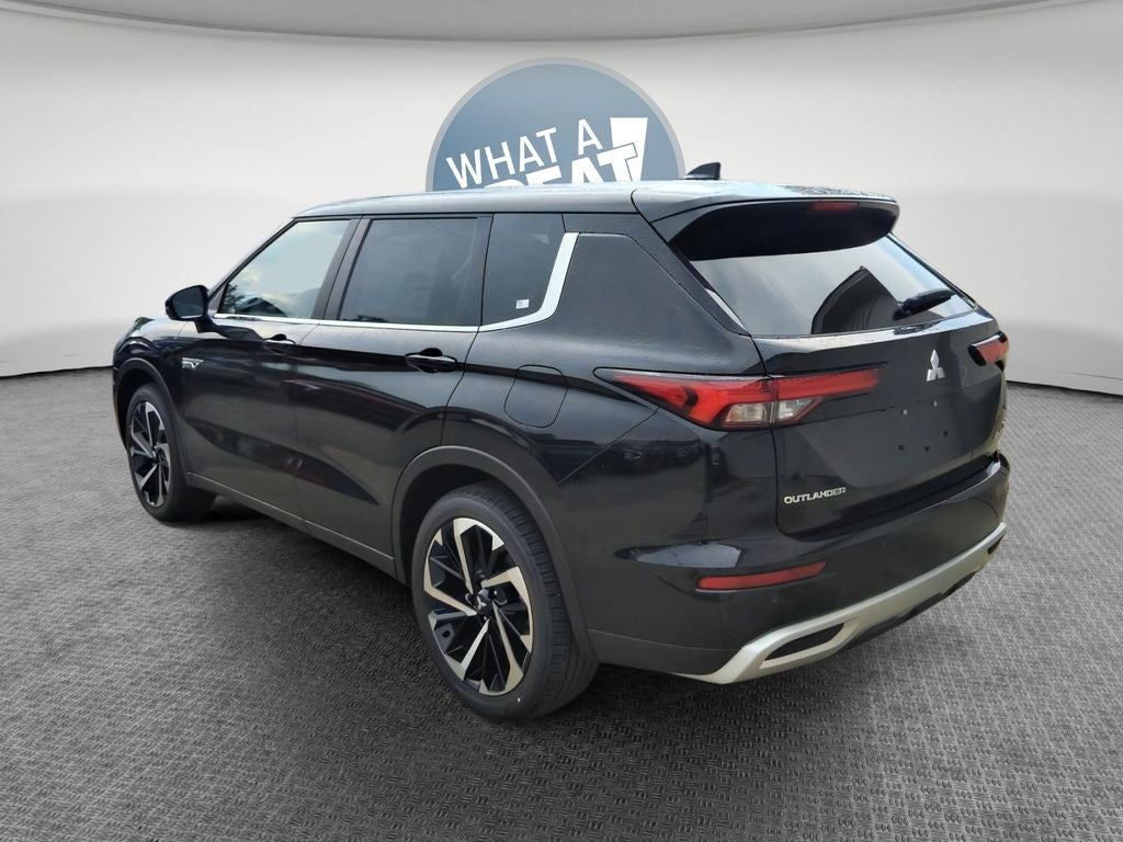 2025 Mitsubishi Outlander PHEV SE