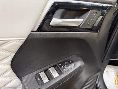 2023 Mitsubishi Outlander PHEV SEL