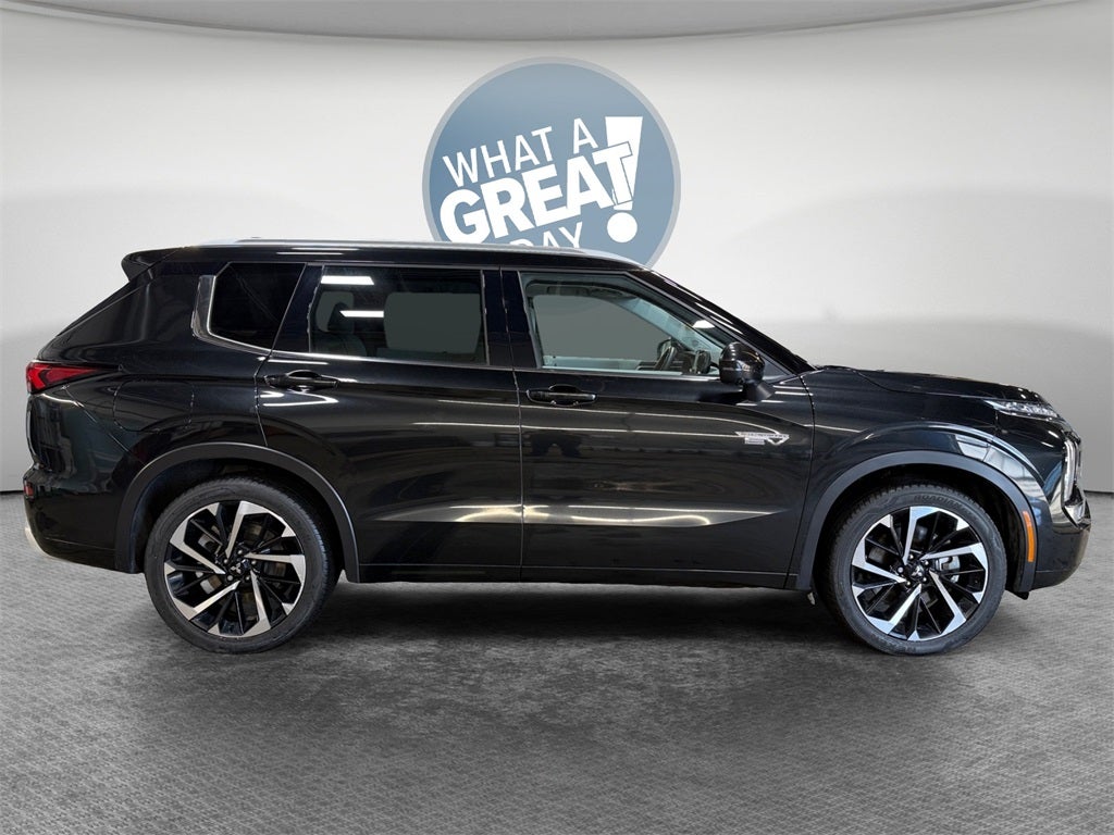 2023 Mitsubishi Outlander PHEV SEL