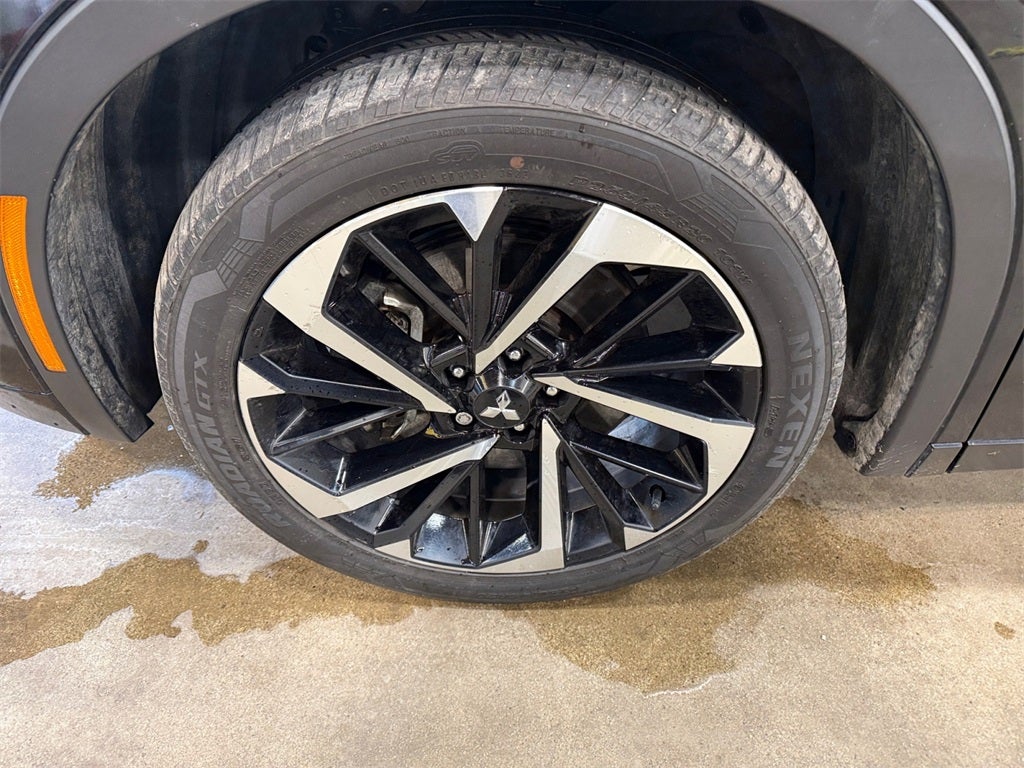 2023 Mitsubishi Outlander PHEV SEL