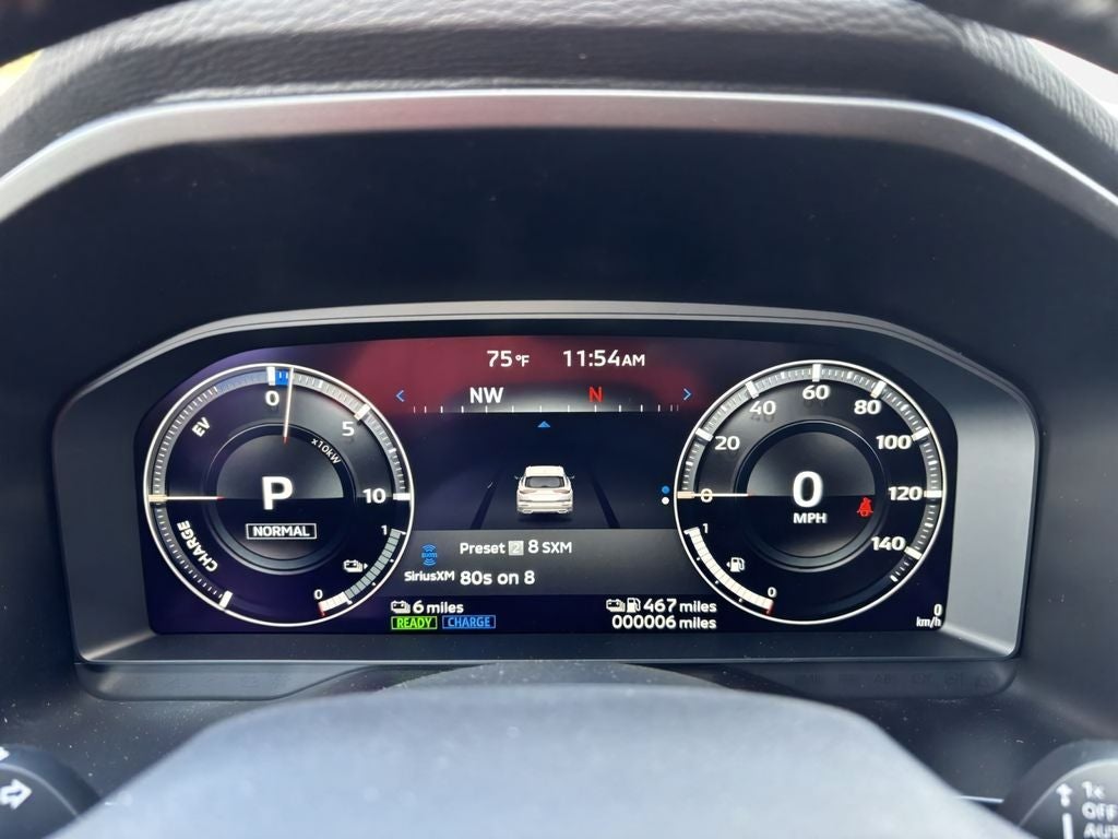 2025 Mitsubishi Outlander PHEV Base