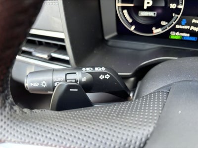 2025 Mitsubishi Outlander PHEV Base