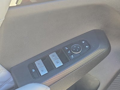 2024 Mitsubishi Outlander PHEV SEL