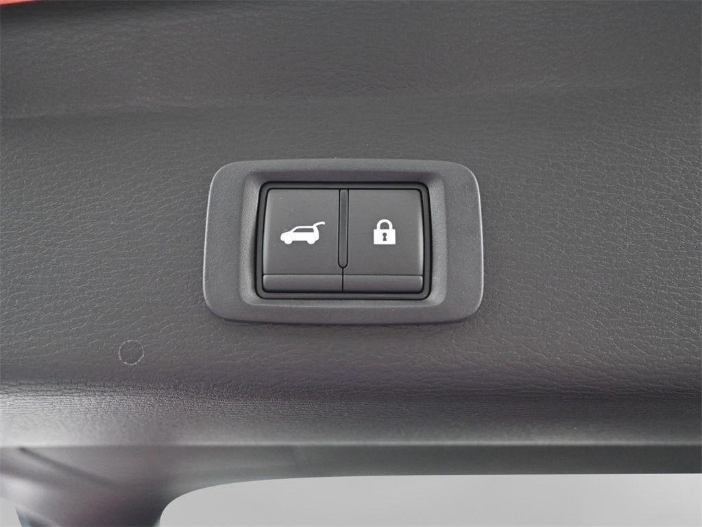 2025 Mitsubishi Outlander PHEV SEL